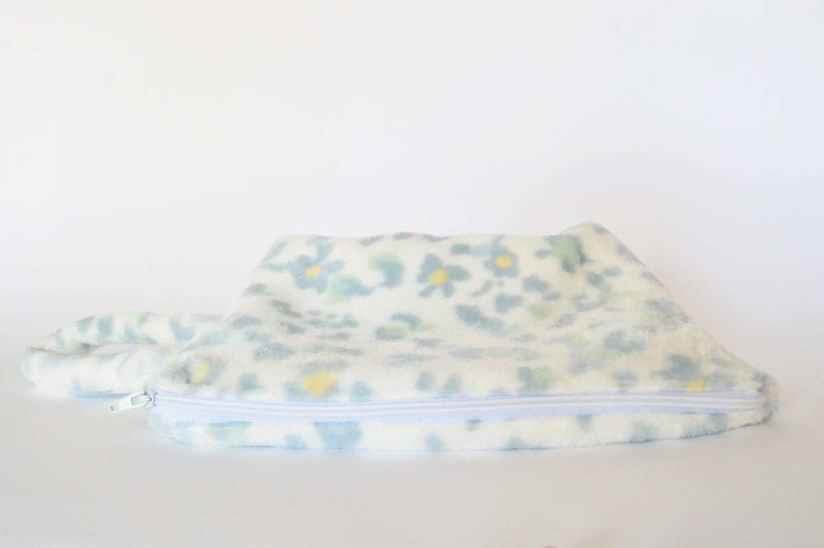 Flora Pouch