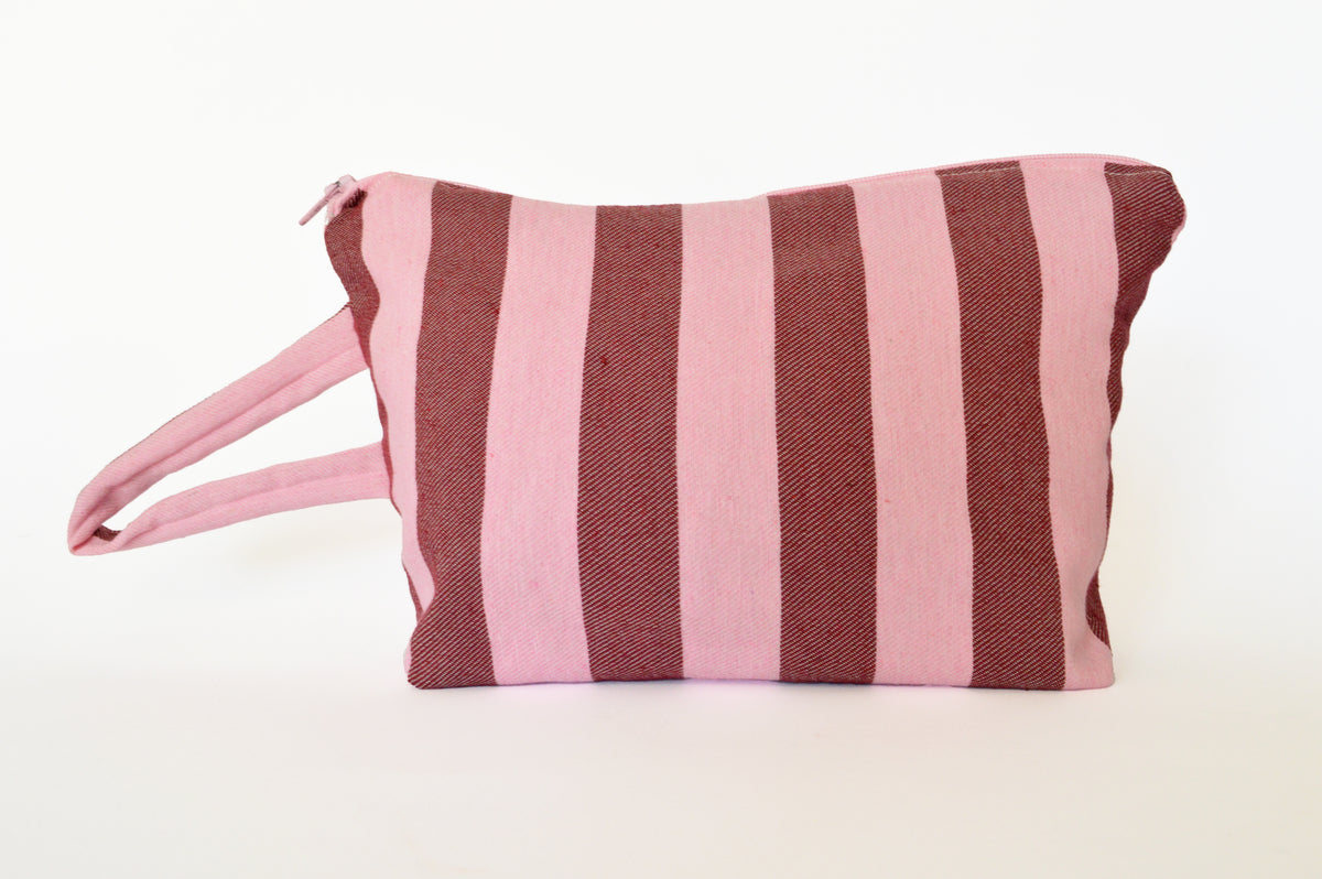 Stella Pouch